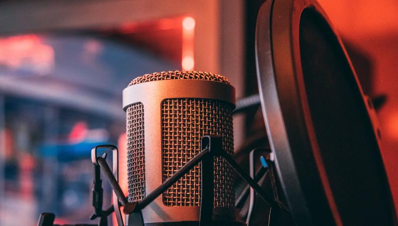 Navigating the World of Voice-Over Work